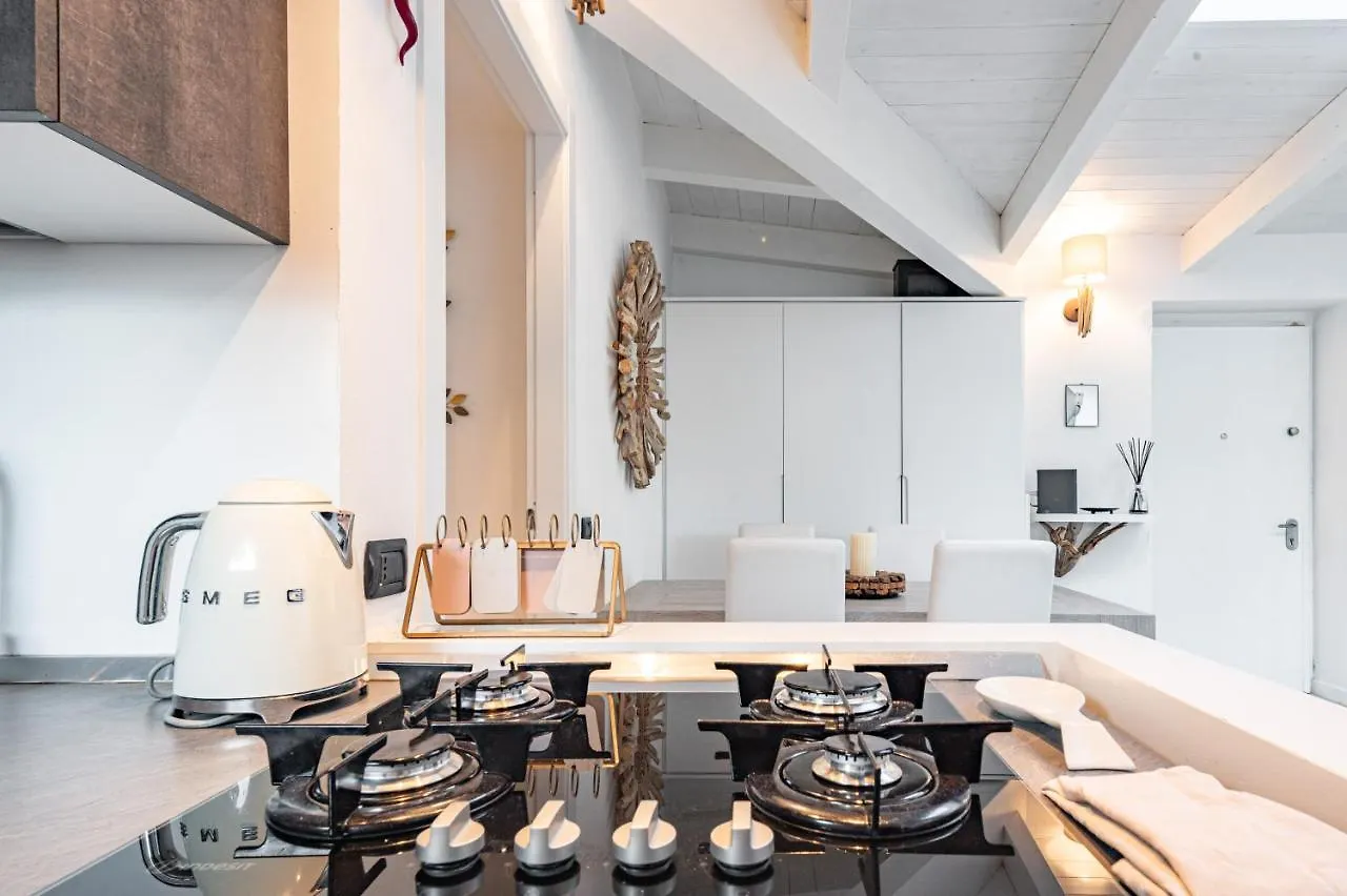 Arco Livings Dream Nest In The Heart Of Milan Apartment Italy